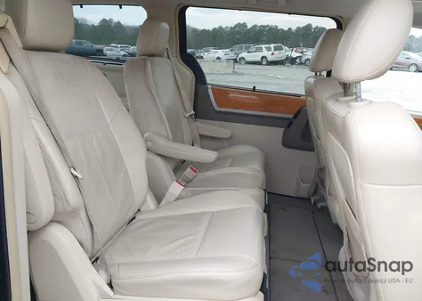 2008 Chrysler Town & Country Limited from USA, damaged, VIN 2A8HR64X18R746843